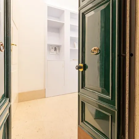 Corso Cavour Luxury Apartment Verona
