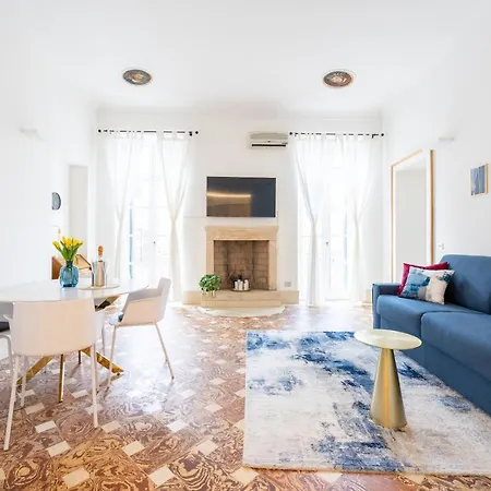 Corso Cavour Luxury 아파트 *